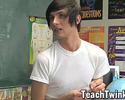 Twinks Aidan Chase and Dayn Murphy Anal Fuck Hard in Classroom