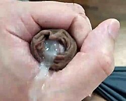 Hey, wanna see this Brazilian twink's grande piroca in action?