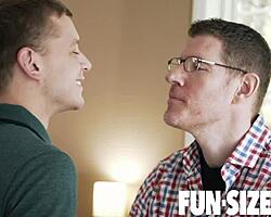 Хей, как Д-р Улф и Долф Дитрих двойно чукат Иън?