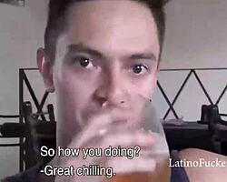 Hetero chlap zkusí gay sex za prachy, je to divoké! 😜 Nevěřím, že udělal anal a sání!