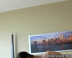 Suging, Ung, Blowjob, Onani, Rumpesex, Monsterkuk, Unggutt