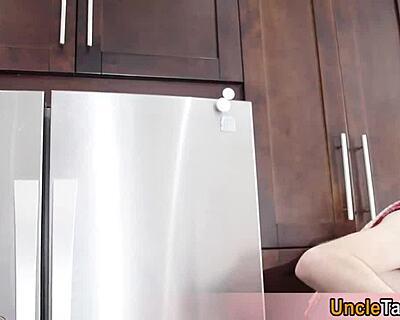 Muscle Repairman Dakota Lovell Dominates Teen Twink in Bareback Action