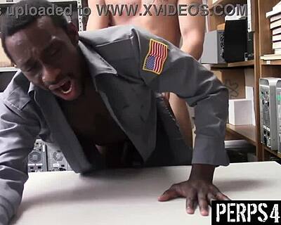 i got caught, now officer fucks me as punishment - perps4k.