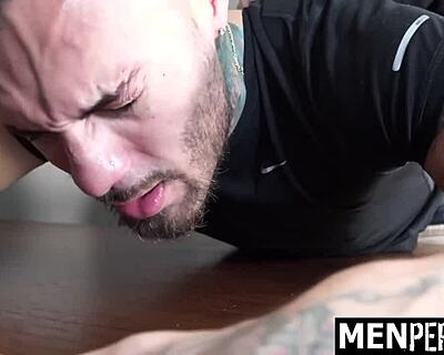 Suspect Fully Submits to Horny Gay Officer’s Raw Demands at MenPerps